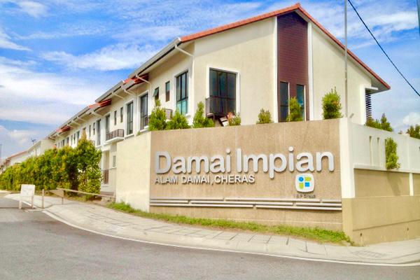 3 Storey Semi-D Alam ...