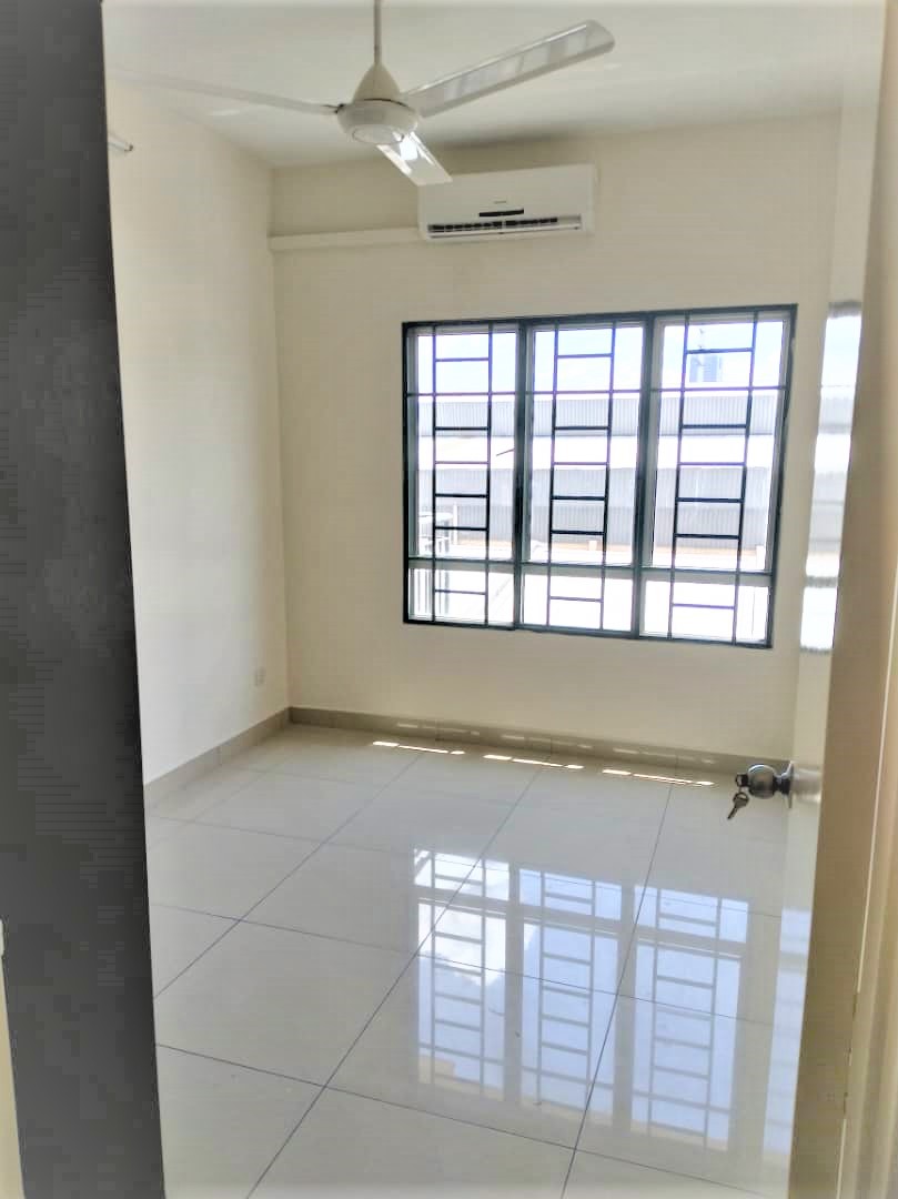 Connaught Avenue Condo MRT Maxim UCSI Leisure mall - photo 7