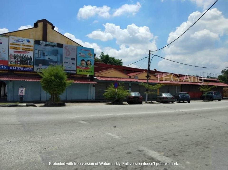 Telok Panglima Garang 3200