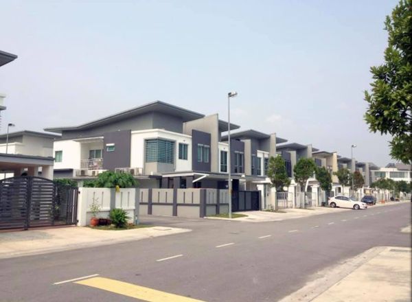 Bukit Raja 938K - photo 3