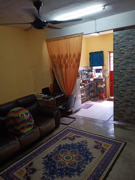Taman Mesra 310K - photo 1