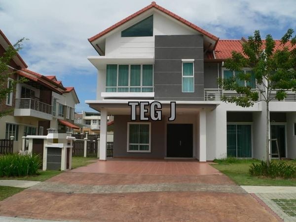 Setia Alam 2,05M