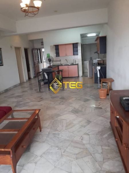 Sri Alam Condominium 399K