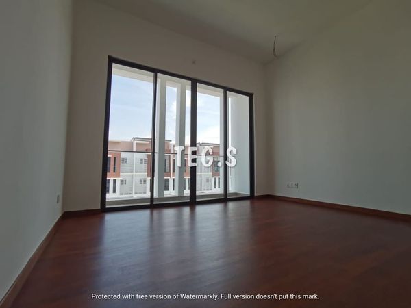 Setia Alam 1,05M - photo 3