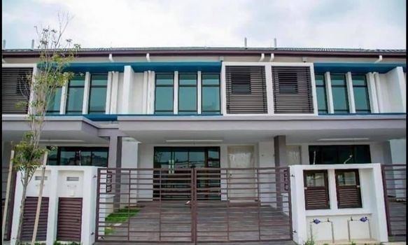 Bukit Raja 720K