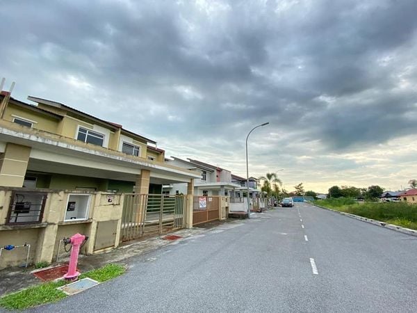 Teluk Panglima Garang 470K - photo 1