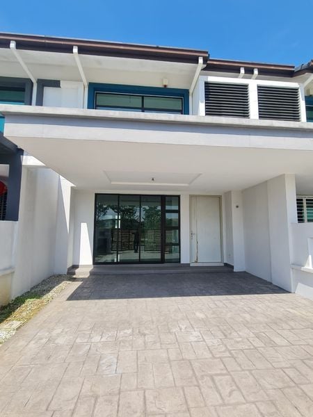 Bukit Raja 720K