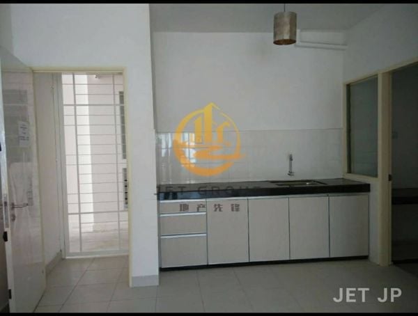 Setia Alam 300K