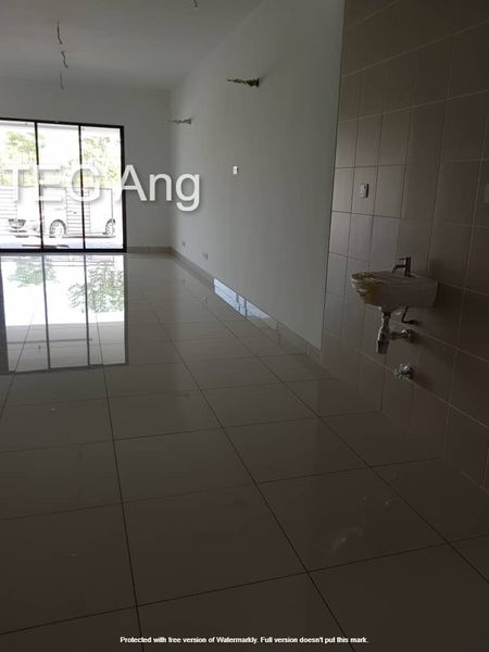 Bukit Raja 730K - photo 3