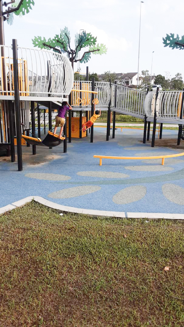 LBS TOWNHOUSE, ALAM PERDANA, PUNCAK ALAM - photo 8