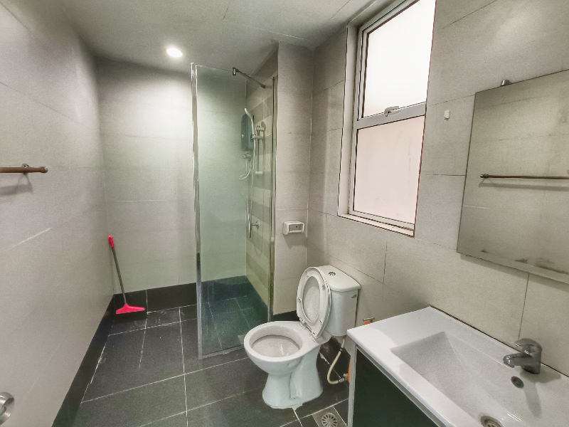 MENARA U SERVICED APARTMENT, SEKSYEN 13, SHAH ALAM - photo 7