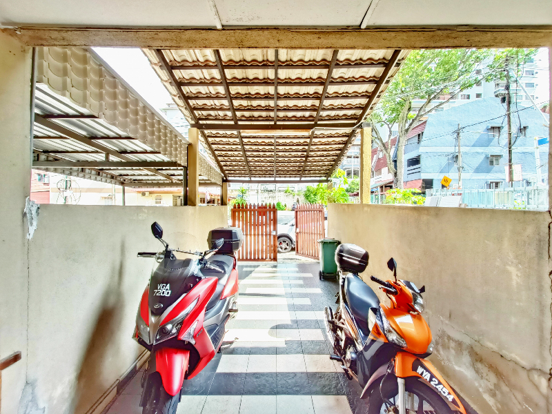 DOUBLE STOREY TOWNHOUSE, TAMAN DESA SEGAMBUT  - photo 4