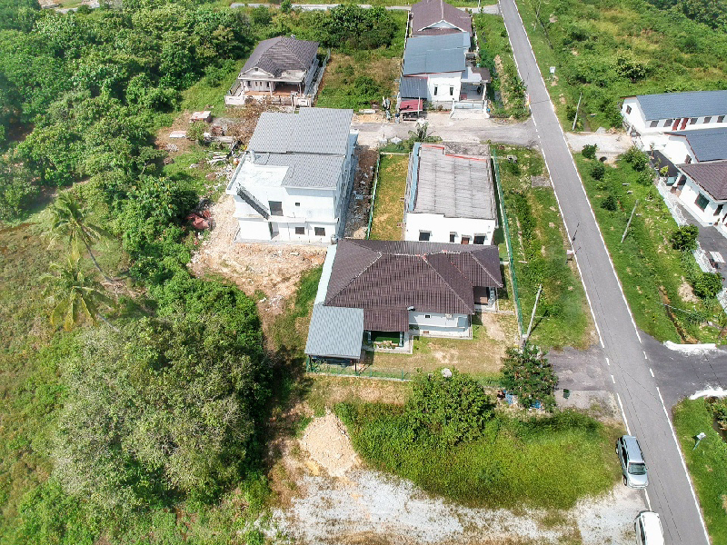 Banglo Lot, Labu Lanjut, Sepang - photo 2