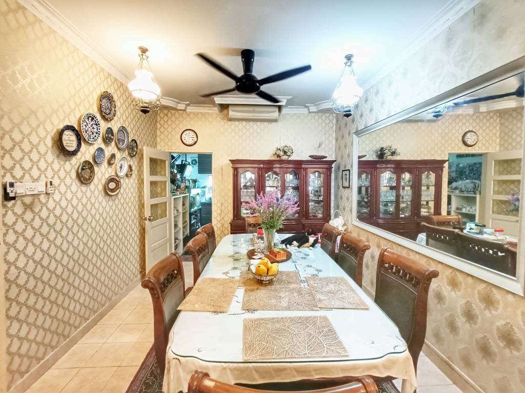 Double Storey Terrace, Bukit Jelutong, Shah Alam  - photo 2