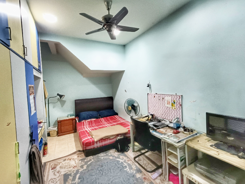 Double Storey Terrace, Bukit Jelutong, Shah Alam  - photo 13