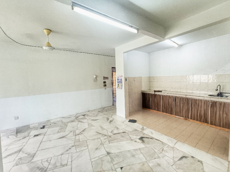 Apartment Residensi Warnasari 3, Puncak Alam - photo 3