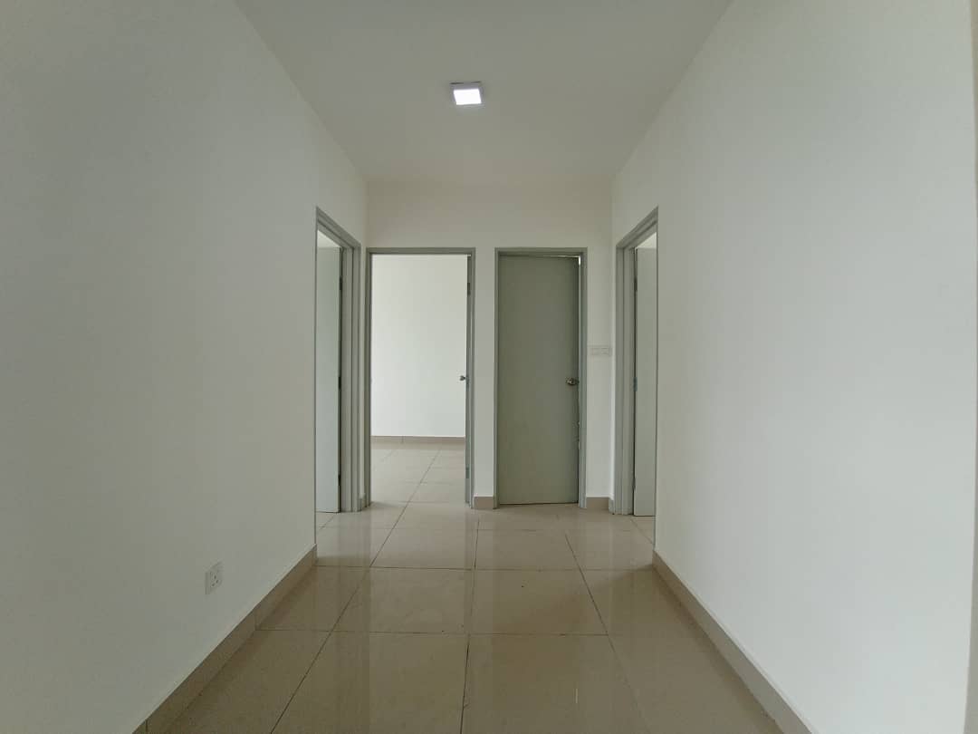 Sentrovue B Apartment NEW Unit New UITM - photo 5