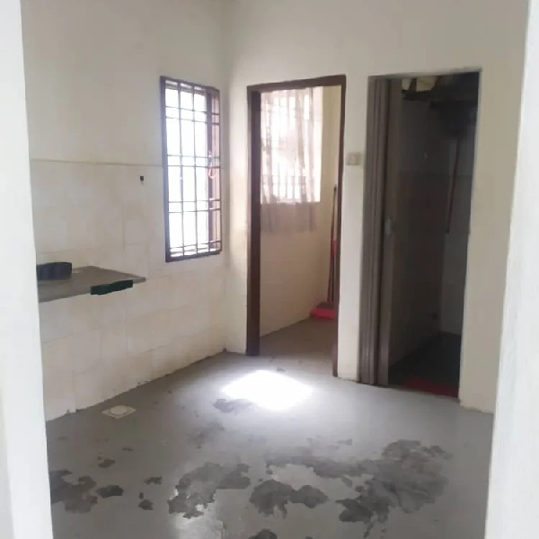 MURAH & SELESA! FLAT 3 BILIK TINGKAT 3 @ TAMAN TAMPOI UTAMA - photo 7