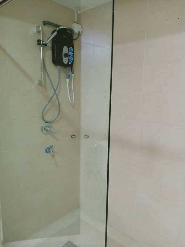 SANGAT DEKAT DENGAN CIQ! CANTIK FULLY FURNISHED! CONDO 4 BILIK @ VISTA HEIGHTS - photo 6