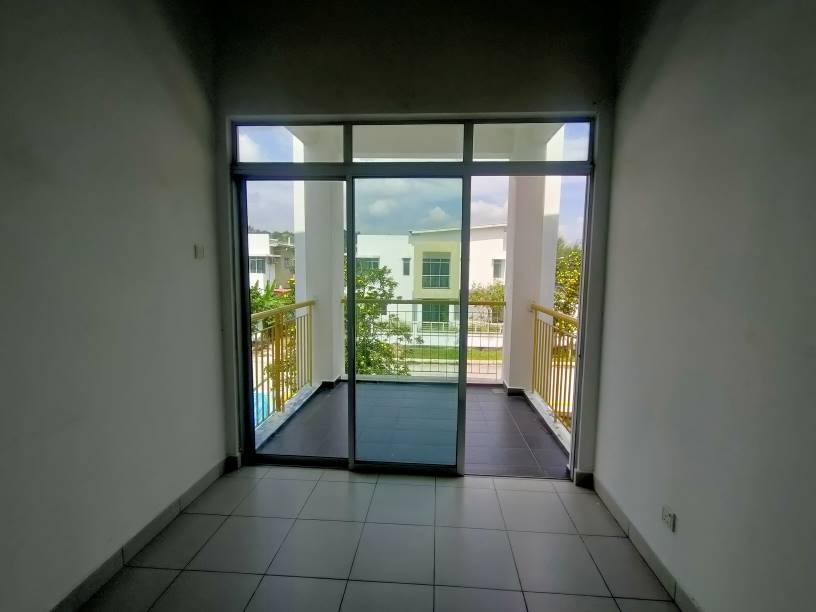 Corner 2 Sty Bandar Hillpark Olive by Benson - photo 5