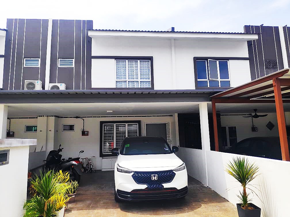 Partly Furnish 2 Sty Irama Perdana by Matt - photo 2