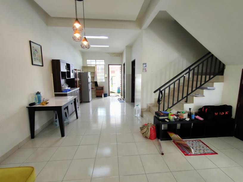 Furnish 2 Storey Bandar Hillpark Meranti by Benson - photo 2