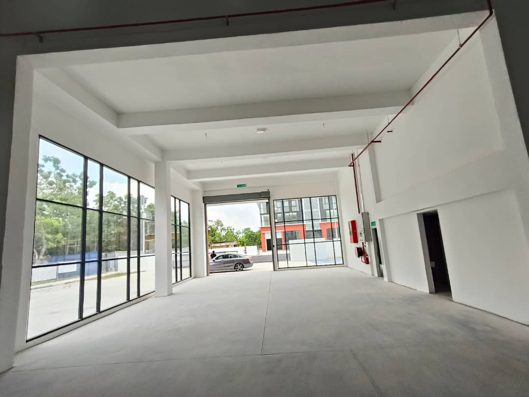 Omni 2 Brand New 3 Sty Semi D Factory by Benson - photo 5
