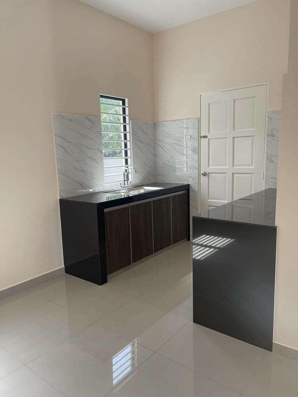 WTL Single Storey Semi D at Pinggiran Rimbayu - photo 3