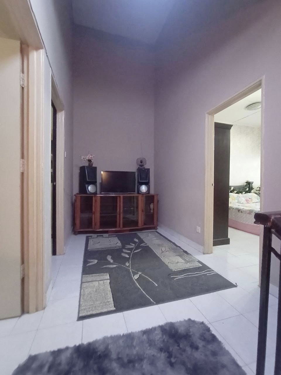 WTS 2 Storey terrace House at Bandar Putera Klang - photo 2
