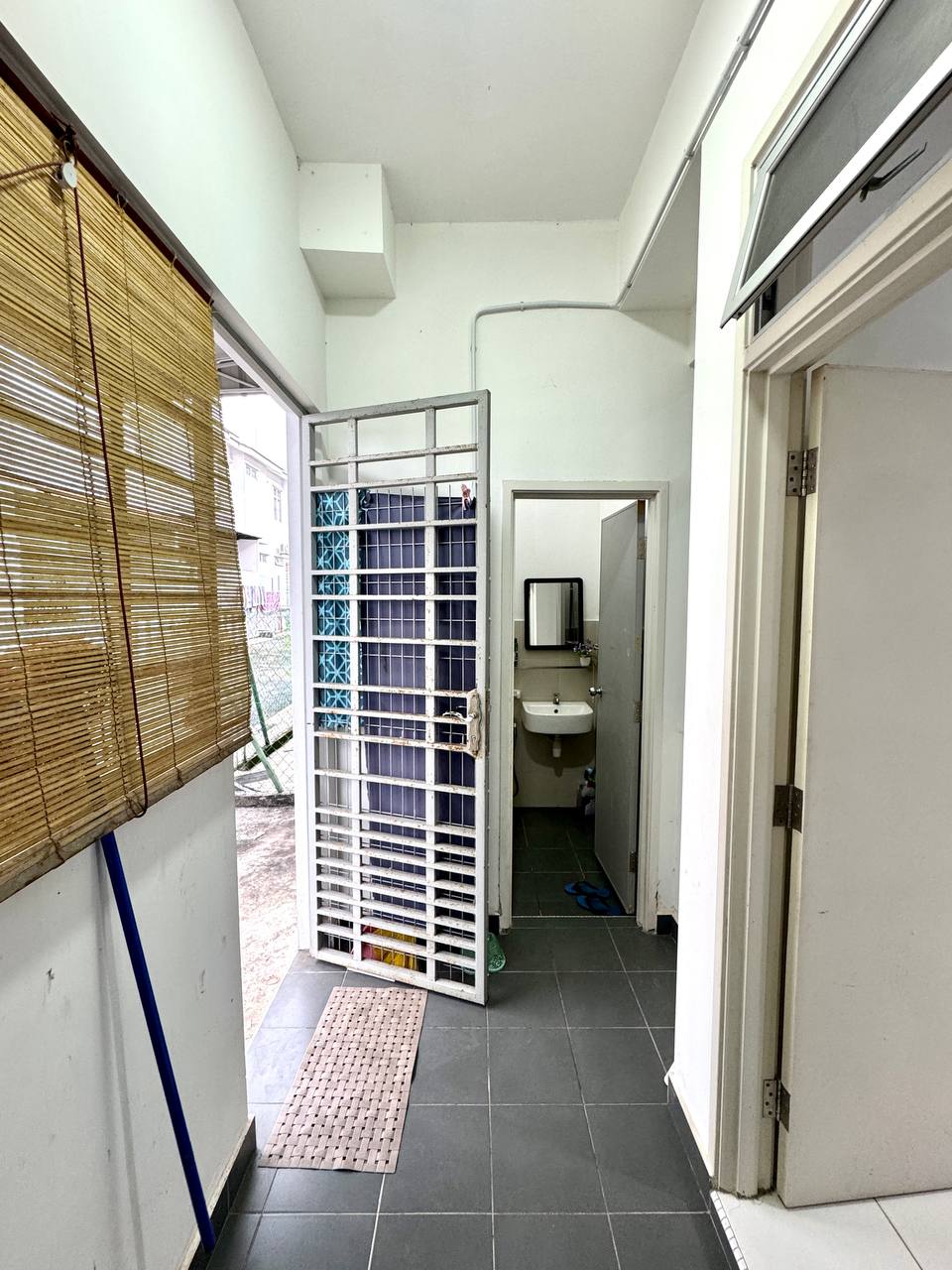 Jalan Lili, Taman Bestari Perdana, Pasir Gudang - photo 7
