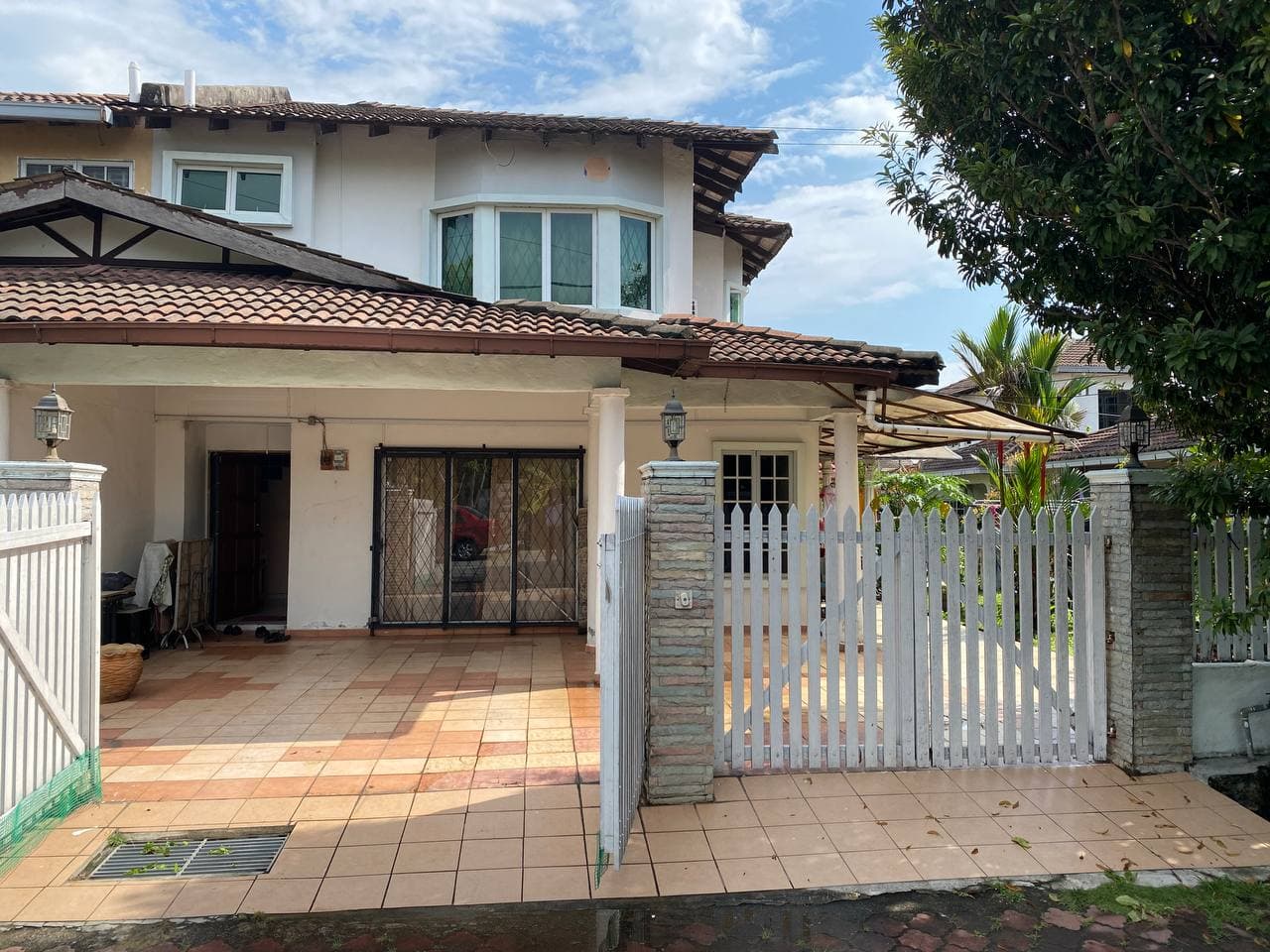 Double Storey SEMI-D Taman Desa Surada ,Seksyen 8