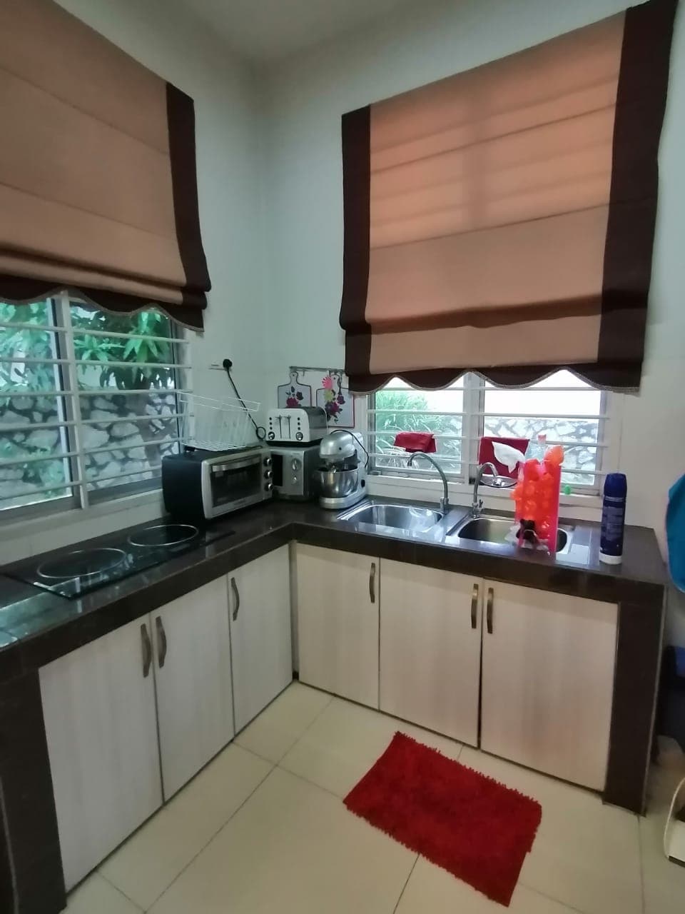 Semi-D two and half Storey , Saujana Villa Kajang - photo 12