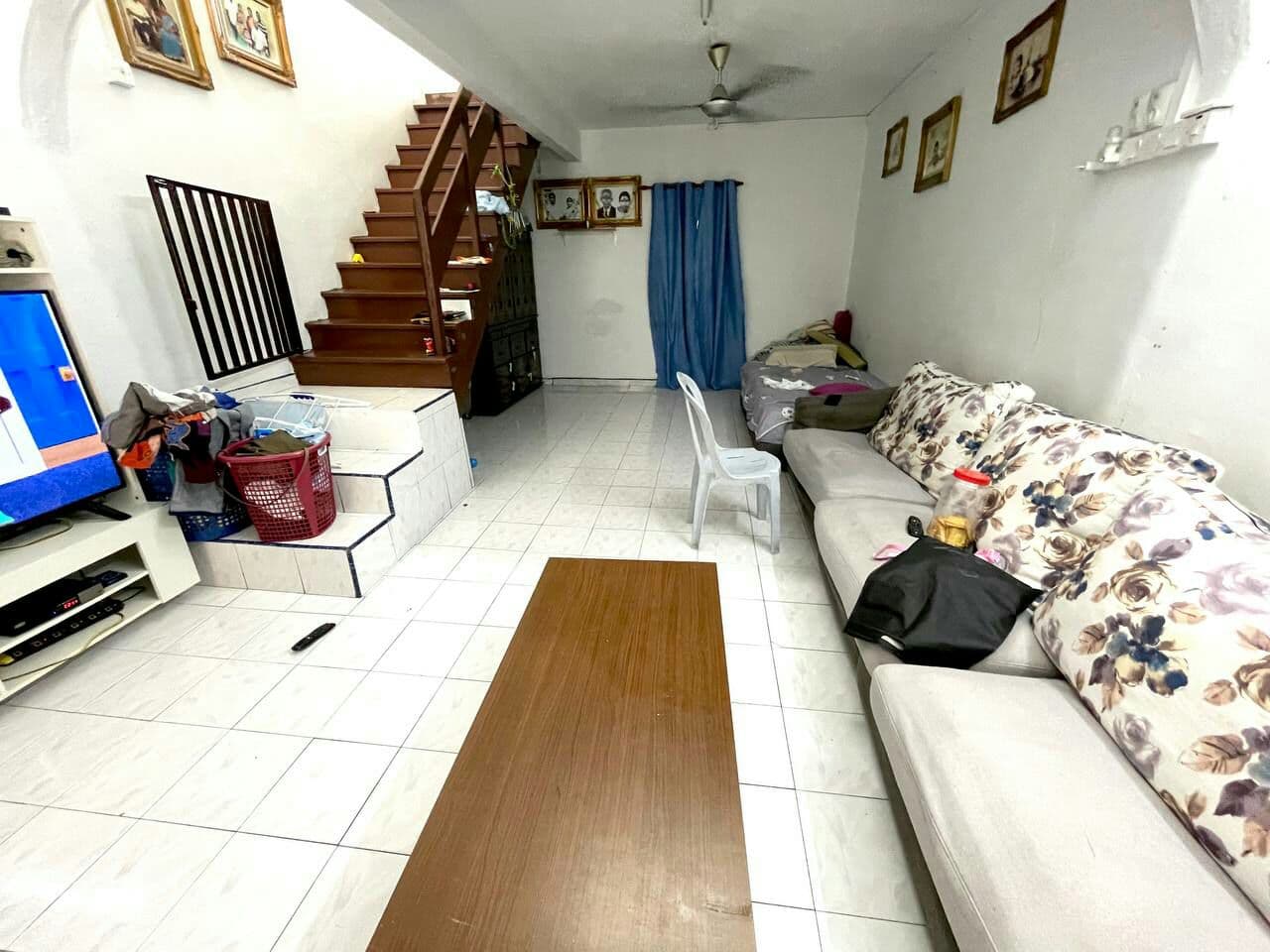 Double Storey Terrace Taman West Country, Bangi - photo 4
