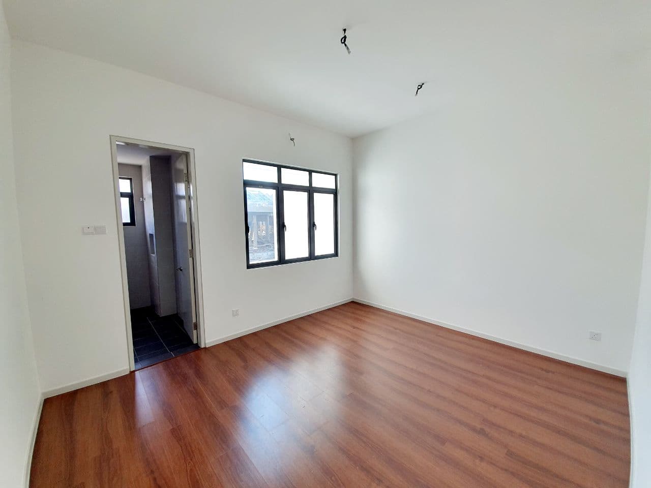 3 STOREY SEMI D, LAMBAIAN RESIDENCE, BANGI UKM - photo 10