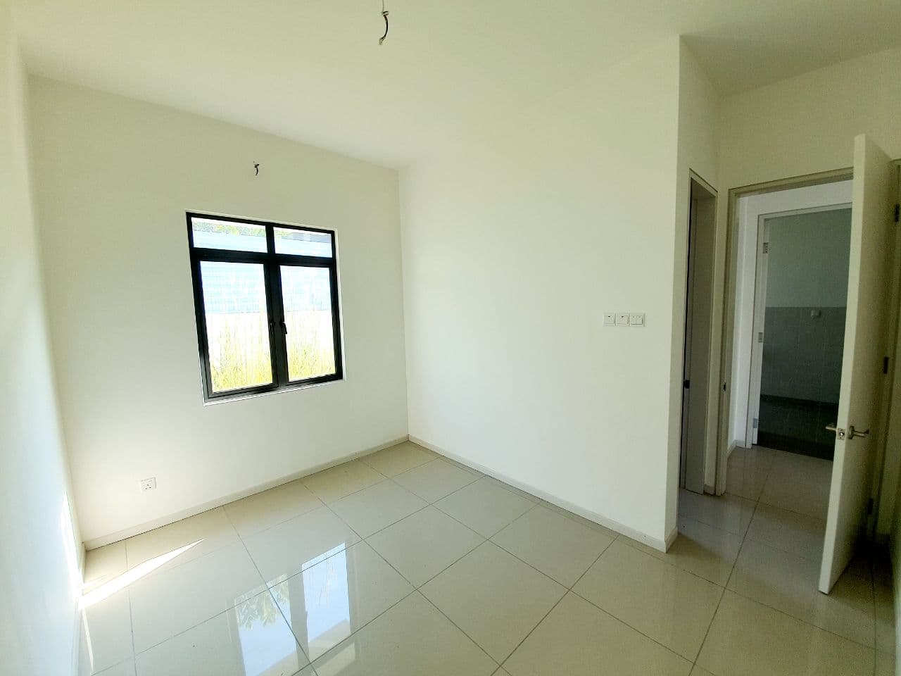 3 STOREY SEMI D, LAMBAIAN RESIDENCE, BANGI UKM - photo 13