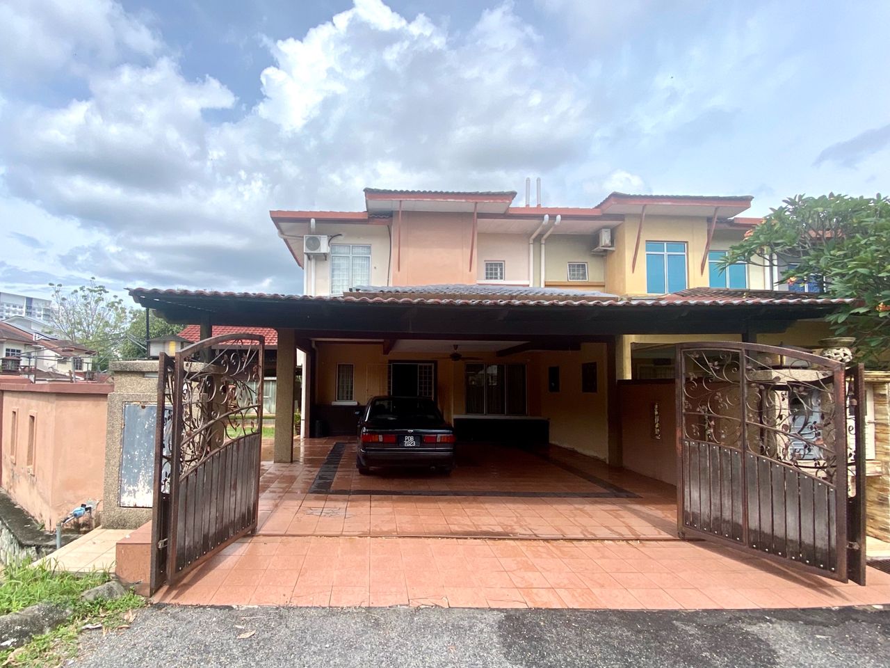 Double Storey Corner Lot Bandar Seri Putra, Bangi