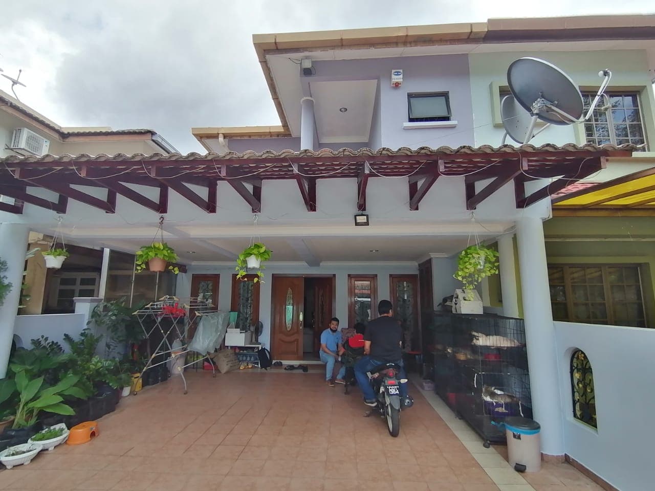 Two Storey Terrace House, Taman Bukit Indah, Ampan - photo 2