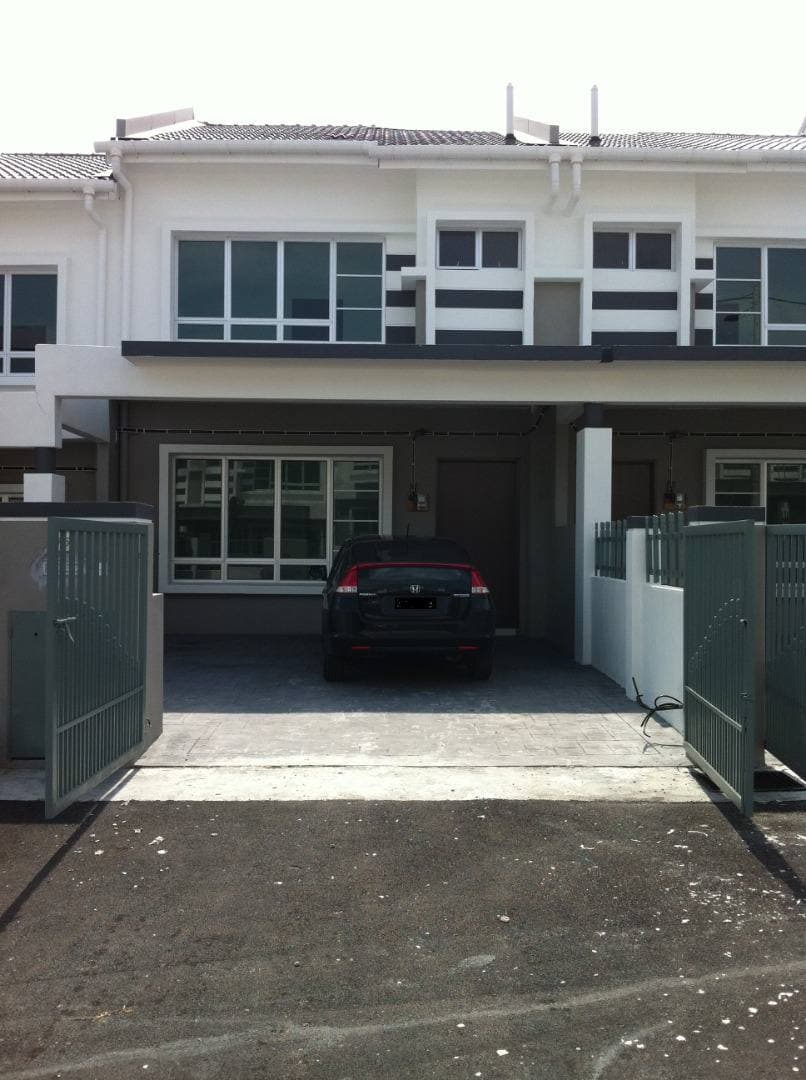 Double Storey Hillpark Home 2 Bandar Teknologi