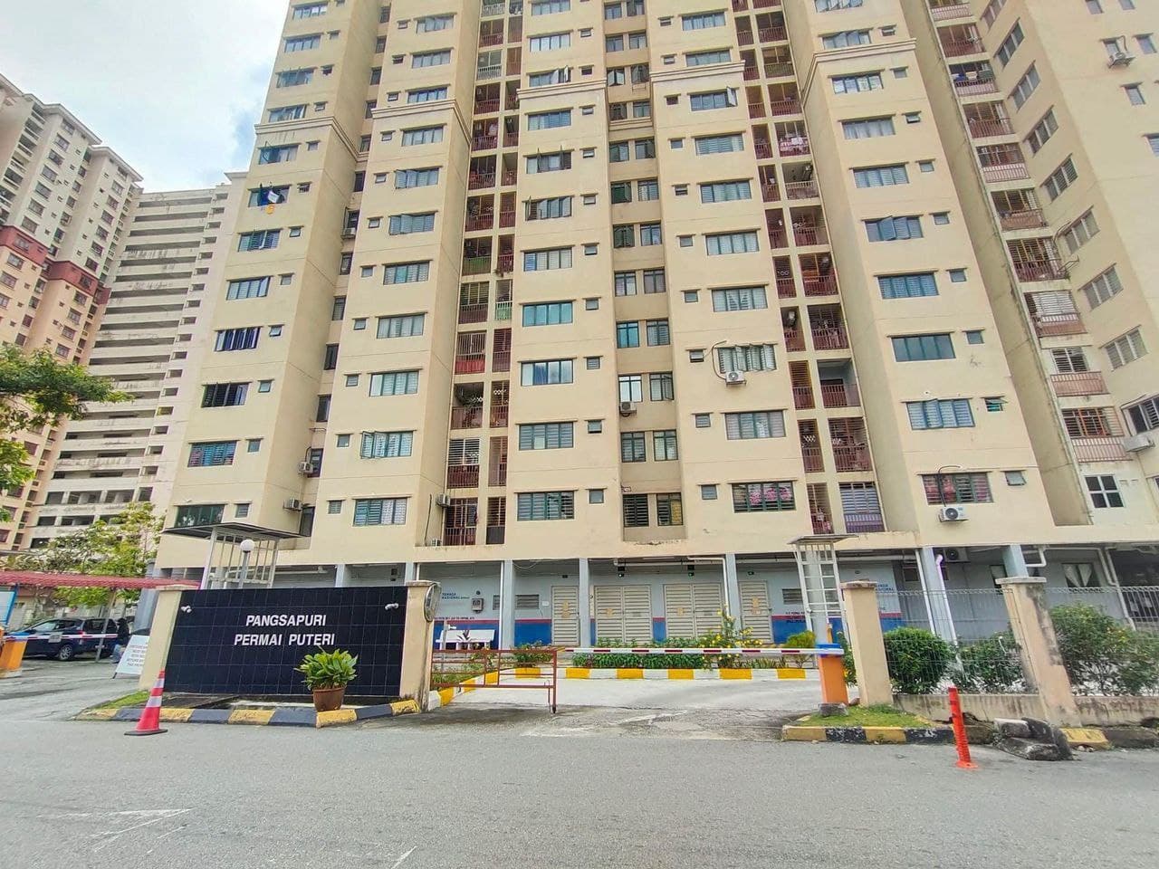 Apartment Permai Puteri - Taman Dato Ahmad Razali