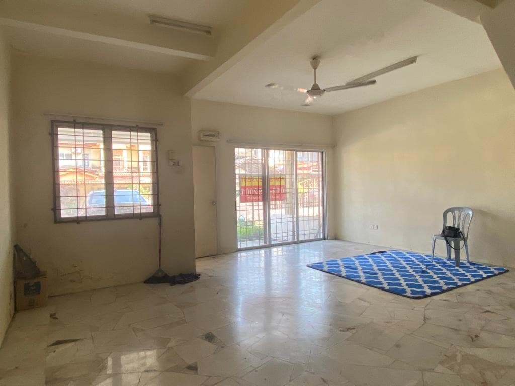 Double Storey Terrace Taman Universiti, Jalan Cerd - photo 3
