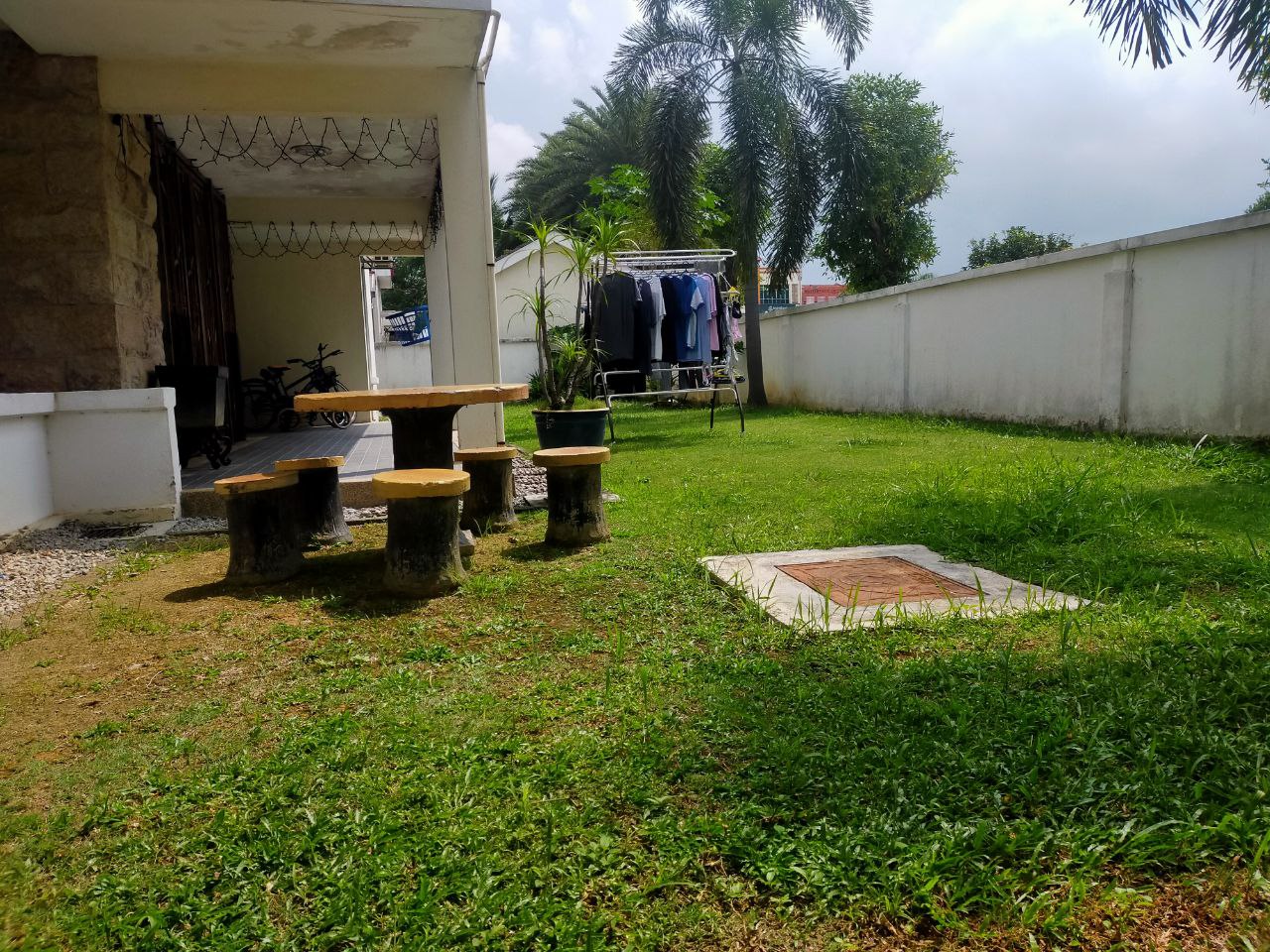 Double Storey Semi-D Corner Lot  Fully Furnished - photo 2