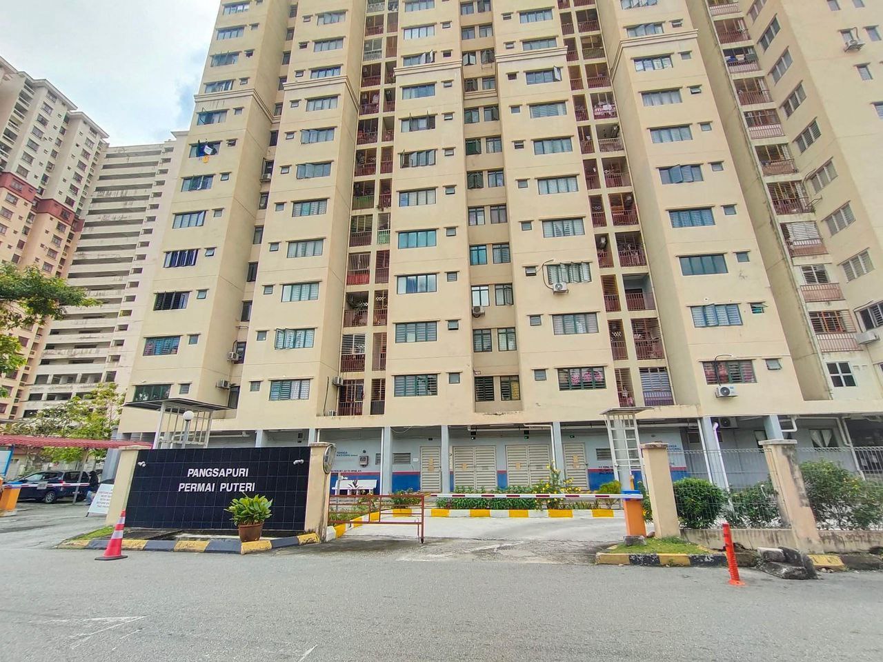 Apartment Permai Puteri - Taman Dato Ahmad Razali