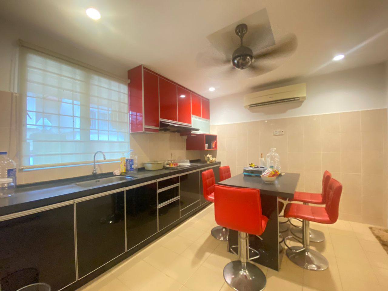 Double Storey Corner Lot Bandar Seri Putra, Bangi - photo 4