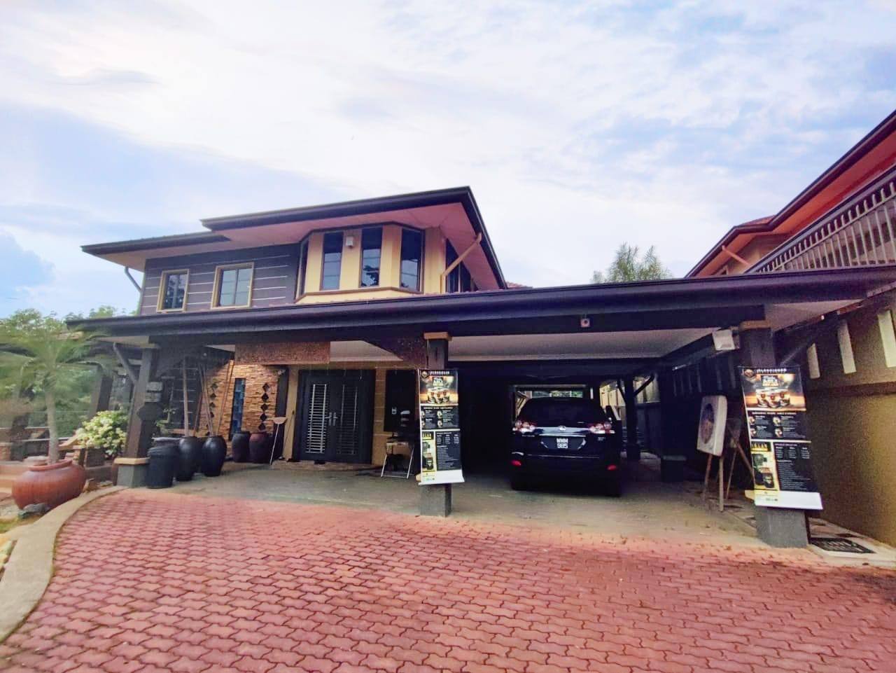 Double Storey Bungalow Lorong Melati Kuang
