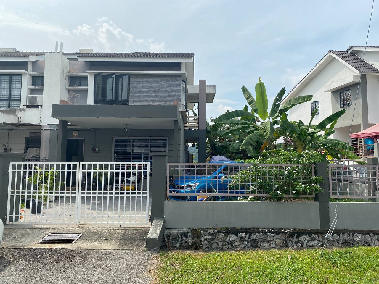 DOUBLE STOREY BUKIT SAUJANA SUNGAI BULOH
