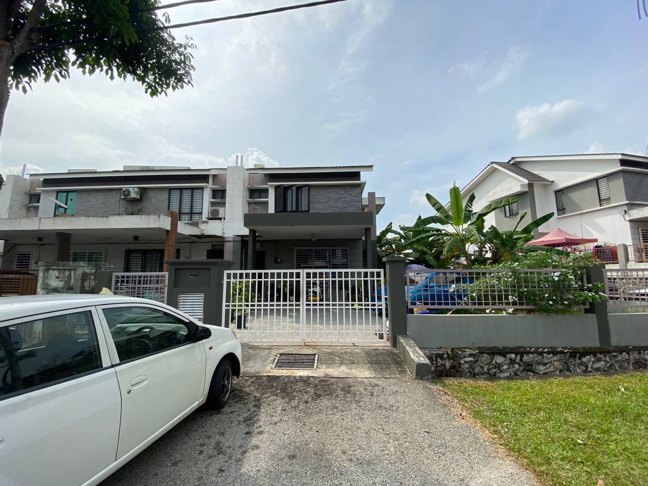 DOUBLE STOREY BUKIT SAUJANA SUNGAI BULOH - photo 2