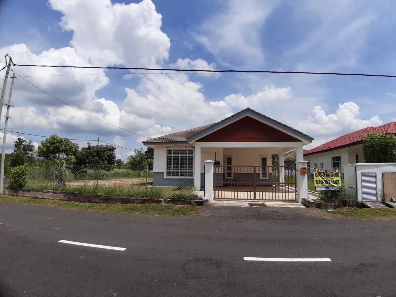 Corner Lot Single Storey Banglo Tasik Senangin - photo 1