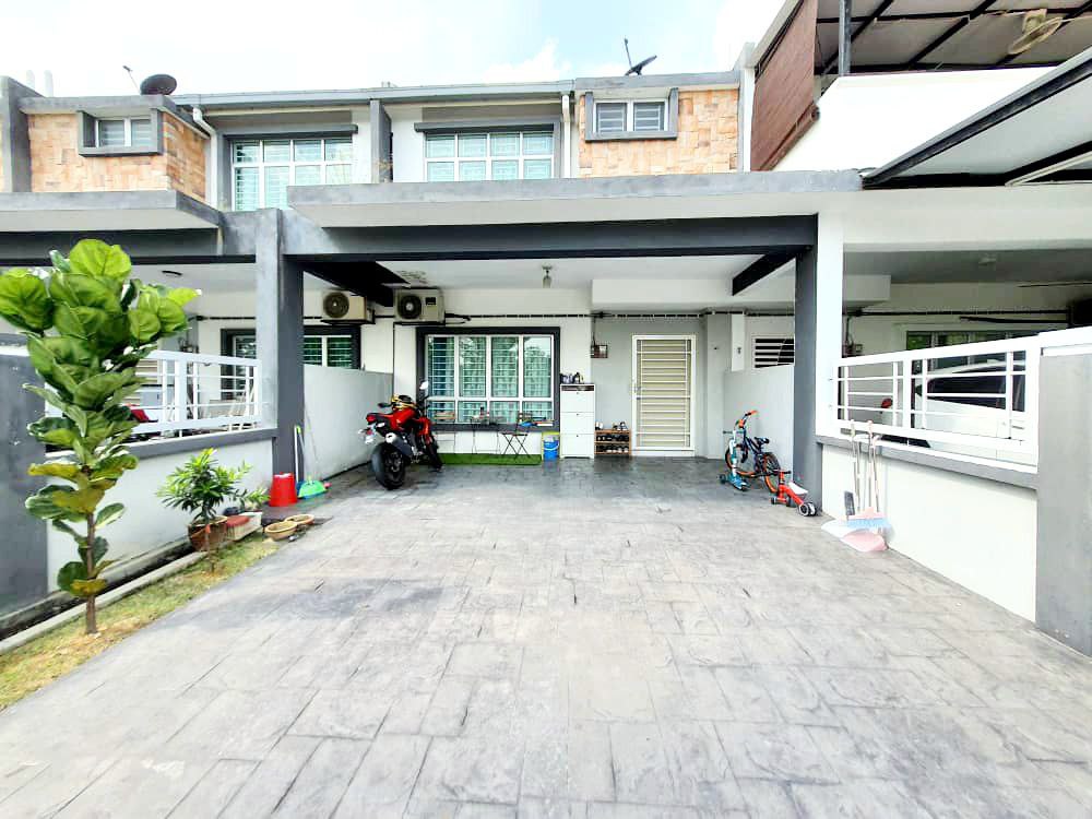 DOUBLE STOREY TAMAN PELANGI SEMENYIH 2 RAFLESIA