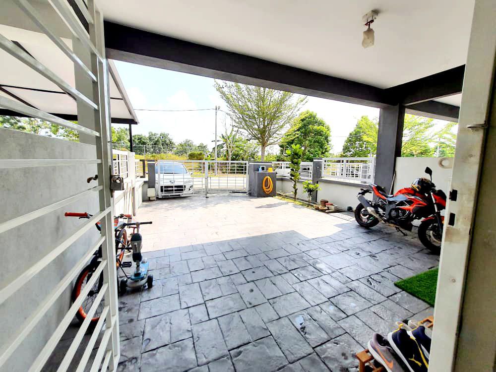 DOUBLE STOREY TAMAN PELANGI SEMENYIH 2 RAFLESIA - photo 4