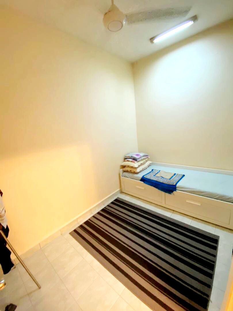 DOUBLE STOREY HOUSE LESTARI PUTRA SERI KEMBANGAN - photo 8